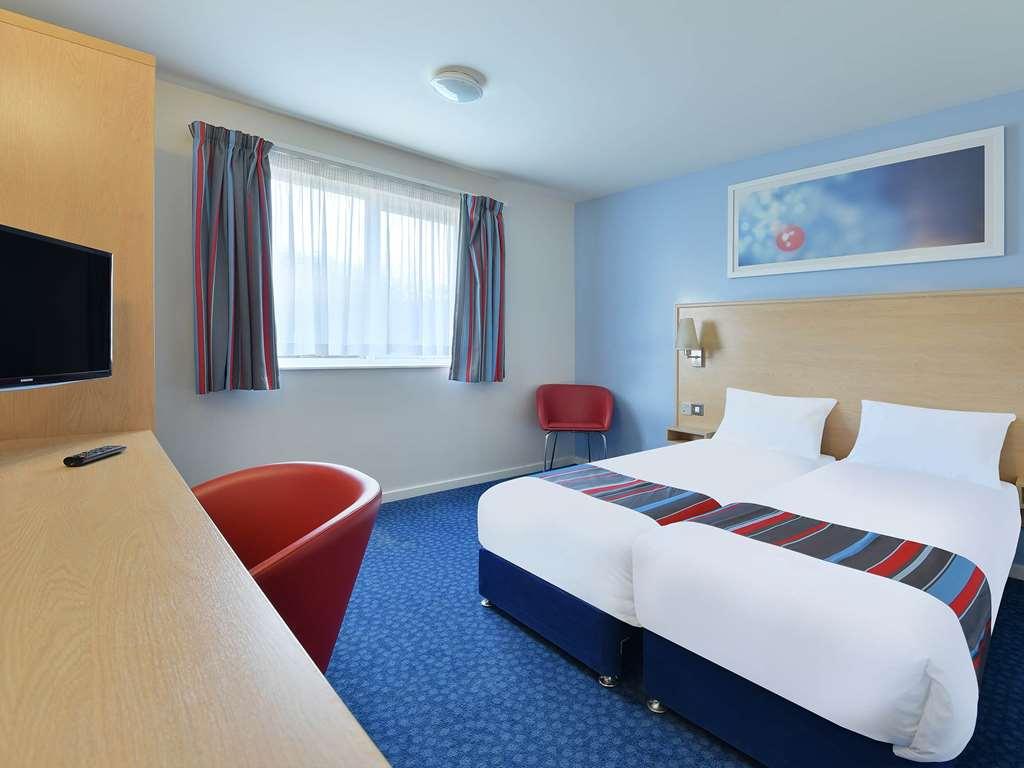 Travelodge Birmingham Sutton Coldfield Zimmer foto